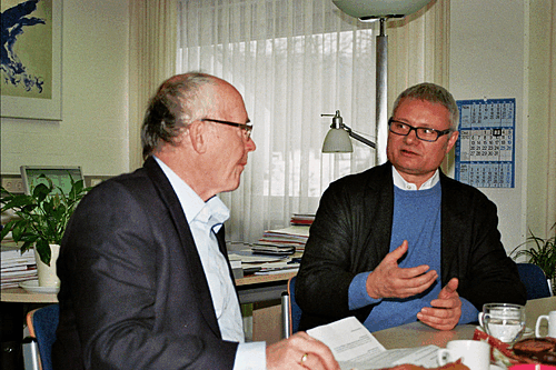 Gesprchsteilnehmer: Prof. em. Dr. Meinert Meyer und Prof. Dr. Josef Keuffer